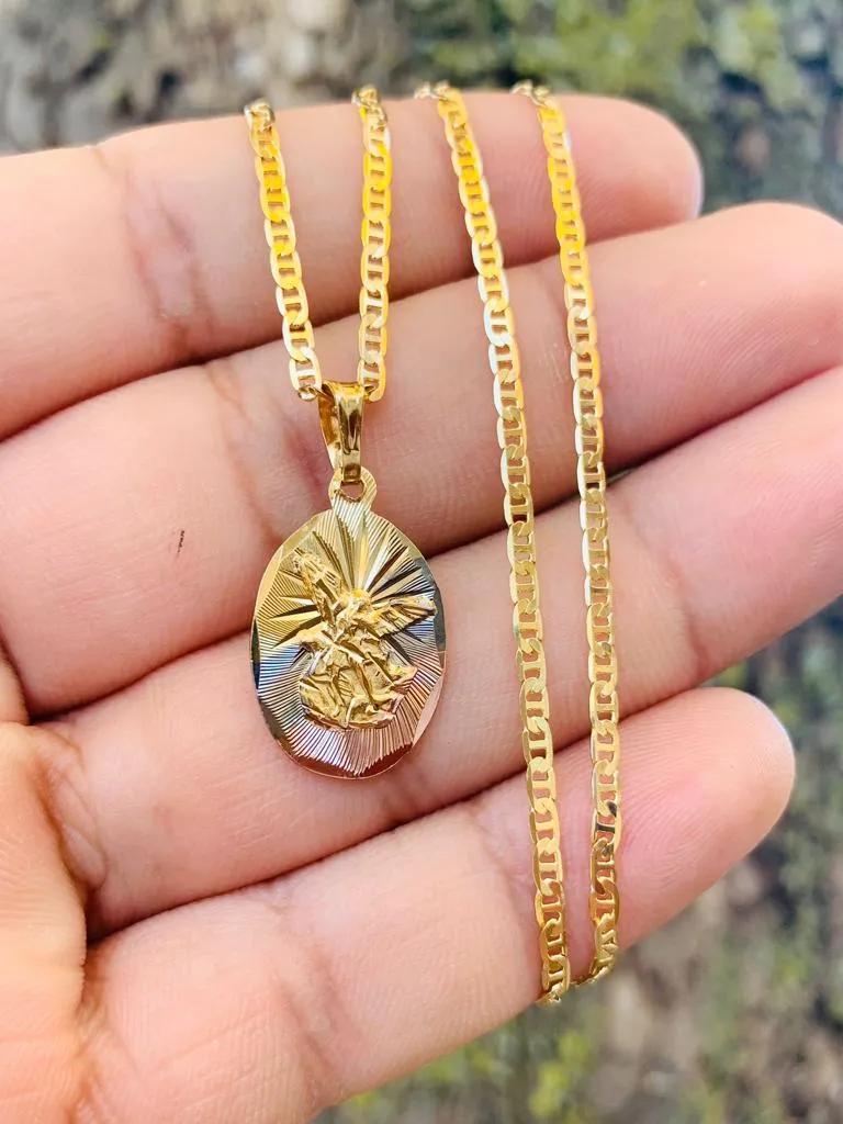 Cadena de San Miguel en Oro Laminado para Mujer Gold Filled Saint Michael Necklace Pendant 22x14 Saint Michael Archangel Necklace Tri Color