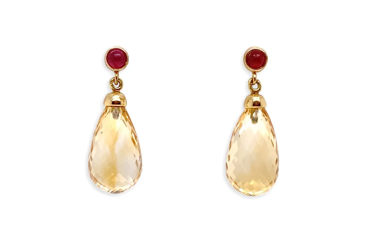 Earrings 18kt Gold Large Citrine Briolette & Ruby Cabochons