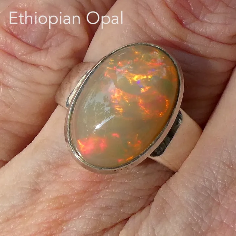 Ethiopian Opal Ring, Large Solid Oval, Colour Flash, Size 9, 925 Silver g1