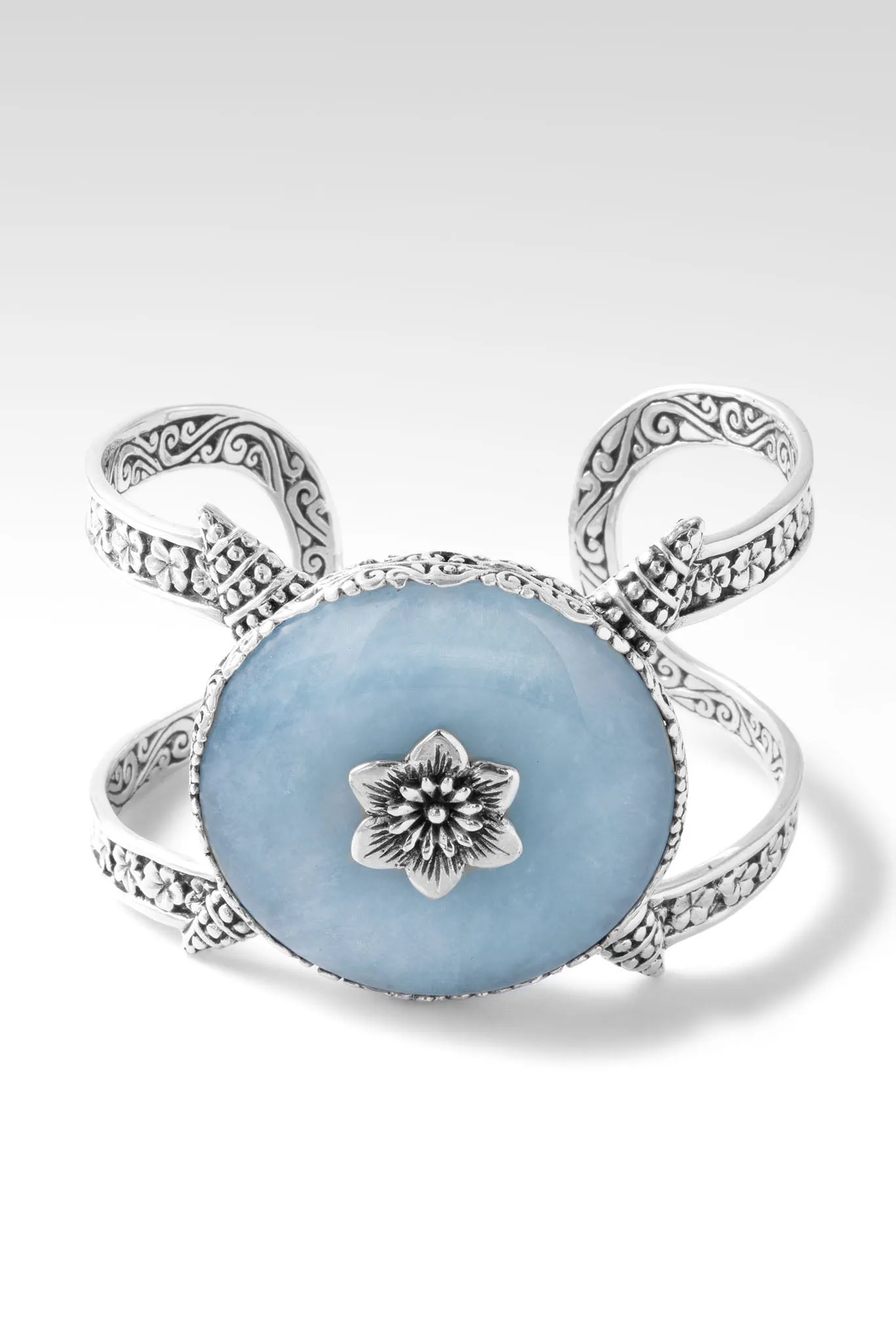 Everblooming Elegance Cuff™ in Aquamarine