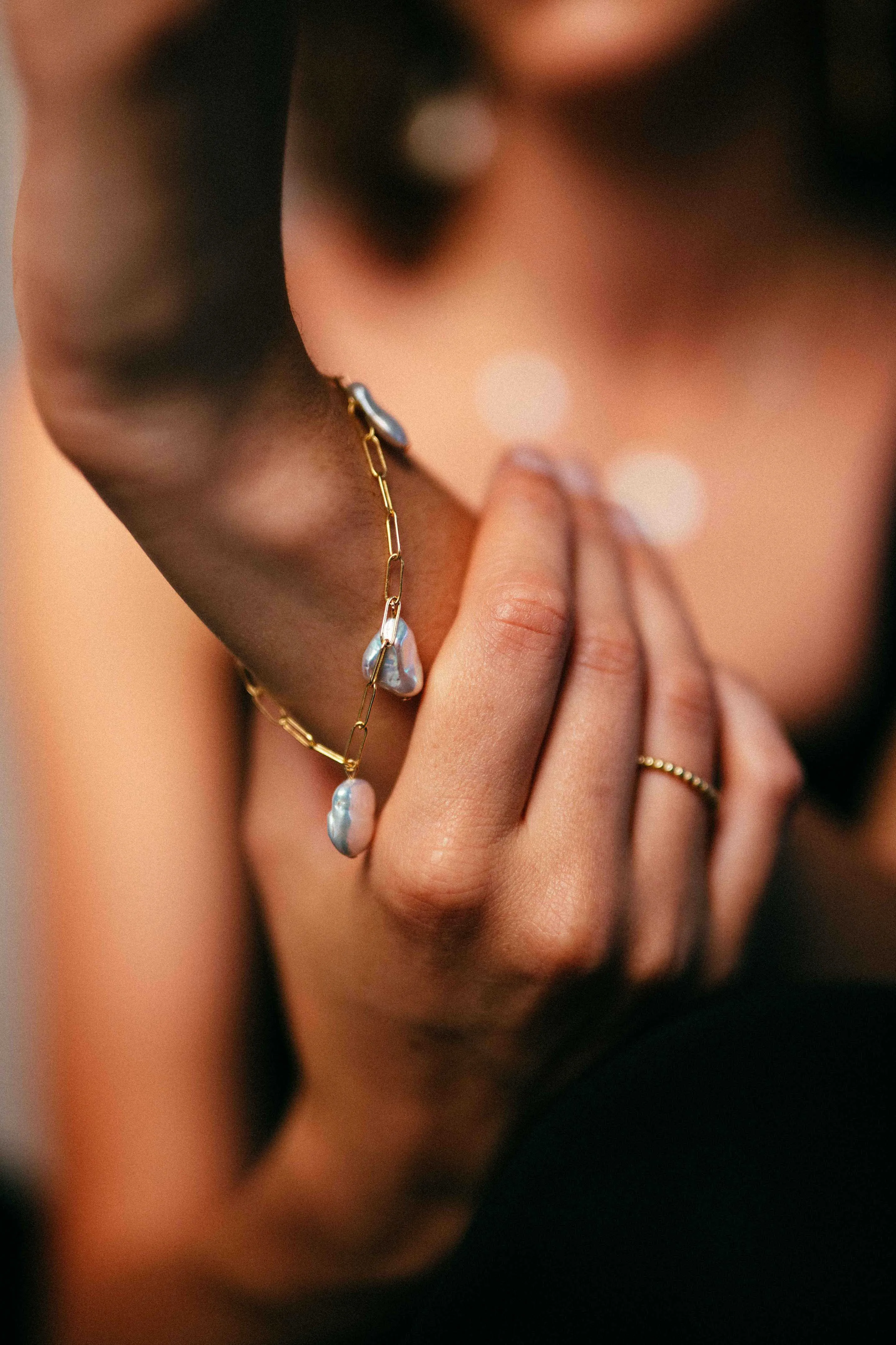 Gold Filled Paperclip Chain & Flat Baroque Pearl Bracelet