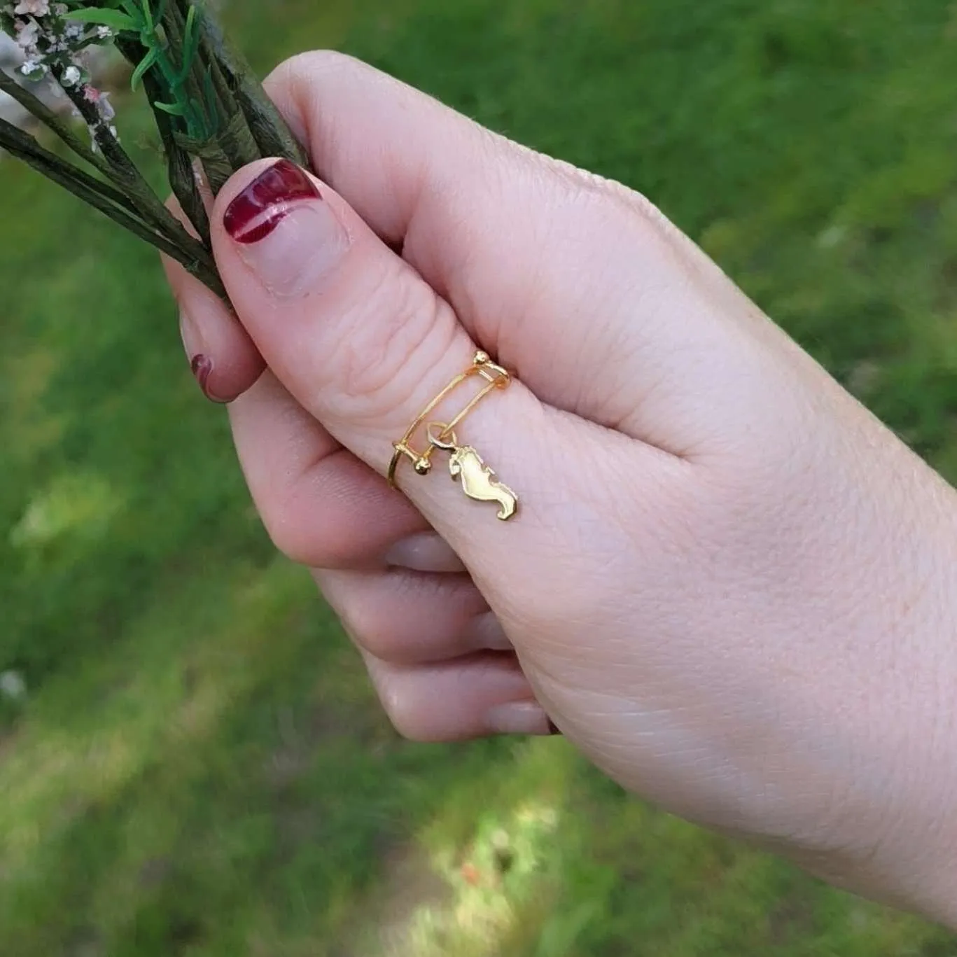 Gold Seahorse Dangle Adjustable Charm Ring