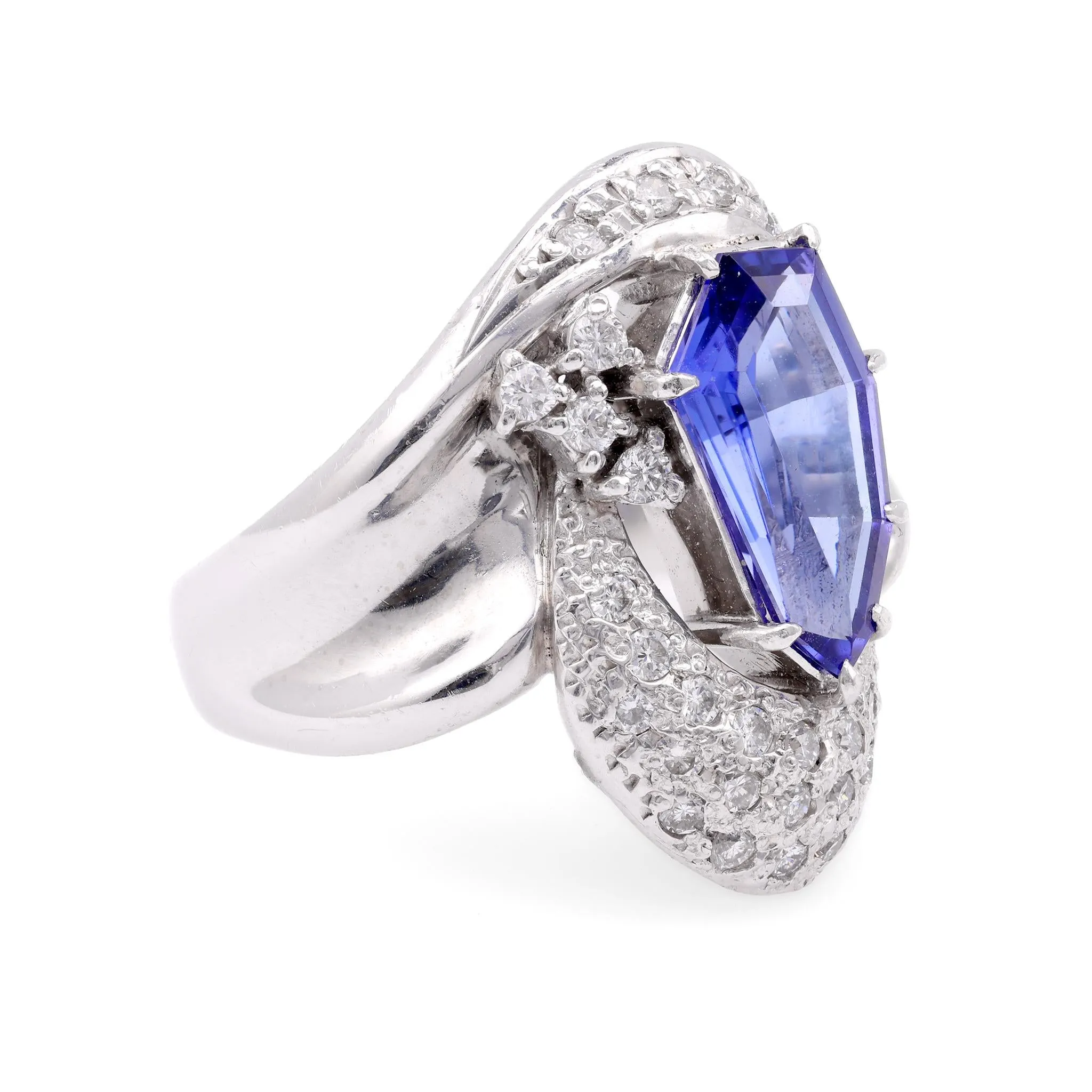 Modern 2.31 Carat Coffin Step Cut Tanzanite Diamond Platinum Cocktail Ring