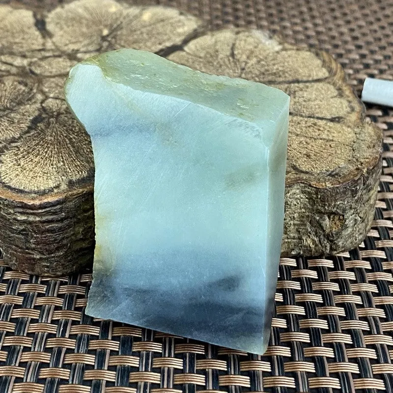 Natural Hetian Jade Rough Nephrite Raw (72g,4.6X3.4X1.6cm)