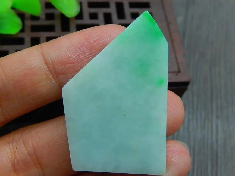 Natural Jade Rough Jadeite Raw (13g, 40X25X5mm)