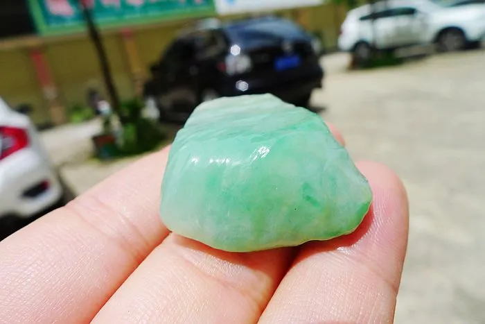 Natural Jade Rough Jadeite Raw (19g,3.5X2.8X1cm)