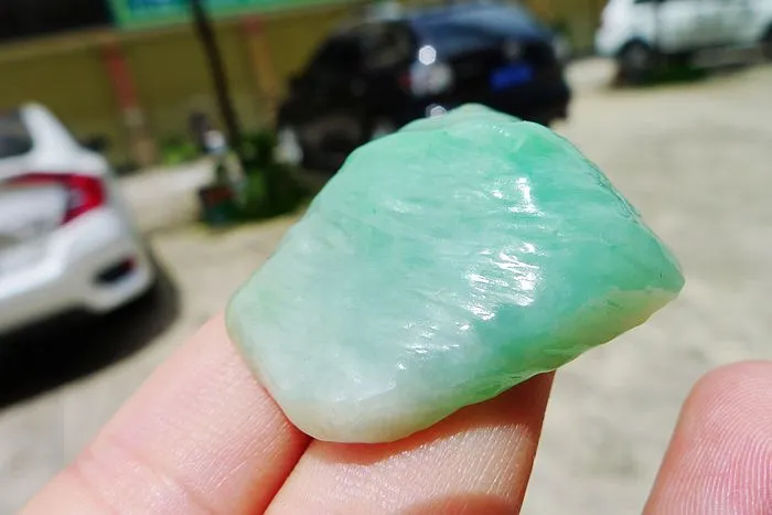 Natural Jade Rough Jadeite Raw (19g,3.5X2.8X1cm)