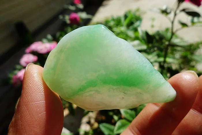 Natural Jade Rough Jadeite Raw (20g,5.7X3.5X0.45cm)