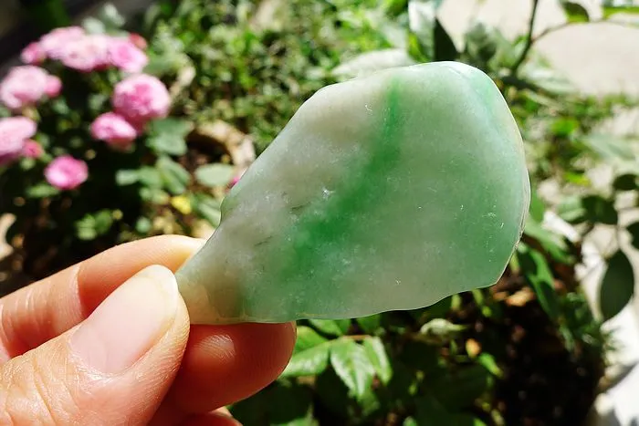 Natural Jade Rough Jadeite Raw (20g,5.7X3.5X0.45cm)