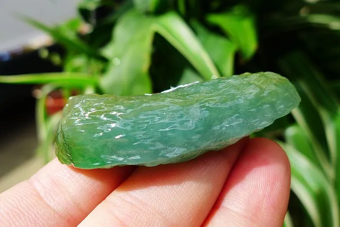 Natural Jade Rough Jadeite Raw (23.6g,5.4X2.5X1.35cm)