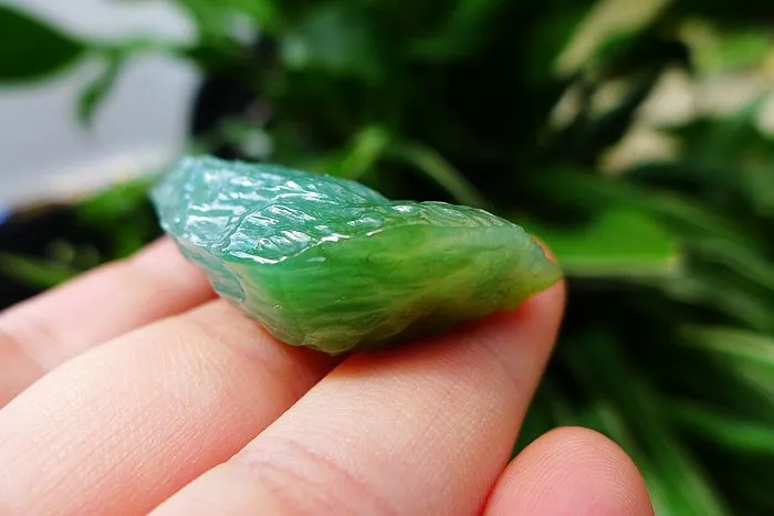 Natural Jade Rough Jadeite Raw (23.6g,5.4X2.5X1.35cm)