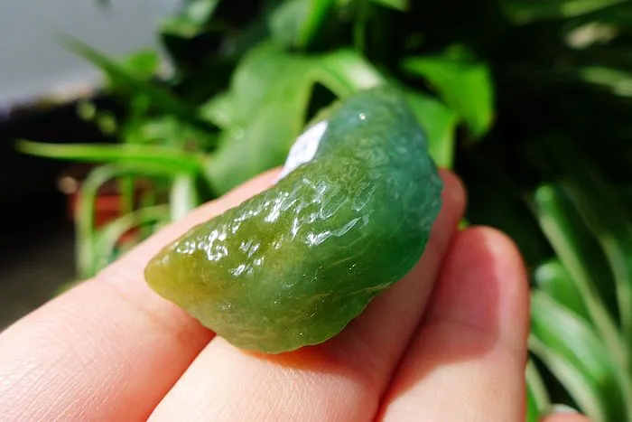 Natural Jade Rough Jadeite Raw (23.6g,5.4X2.5X1.35cm)