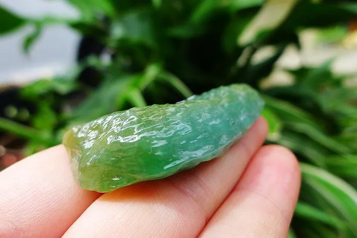 Natural Jade Rough Jadeite Raw (23.6g,5.4X2.5X1.35cm)