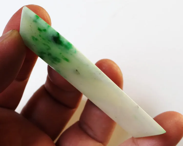 Natural Jade Rough Jadeite Raw (24g, 71X25X5.4mm)