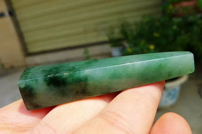 Natural Jade Rough Jadeite Raw (28g,6.7X1.8X1.3cm)