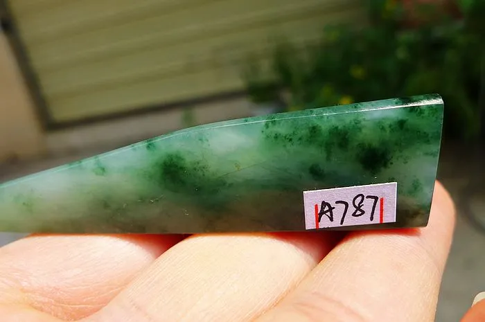 Natural Jade Rough Jadeite Raw (28g,6.7X1.8X1.3cm)