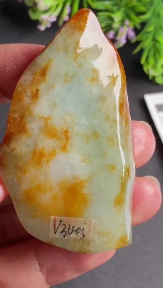 Natural Jade Rough Jadeite Raw (46g,6.0X3.4X1.6cm)-V3405