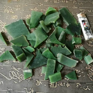 Natural Kunlun Jade Rough Nephrite Raw 550g