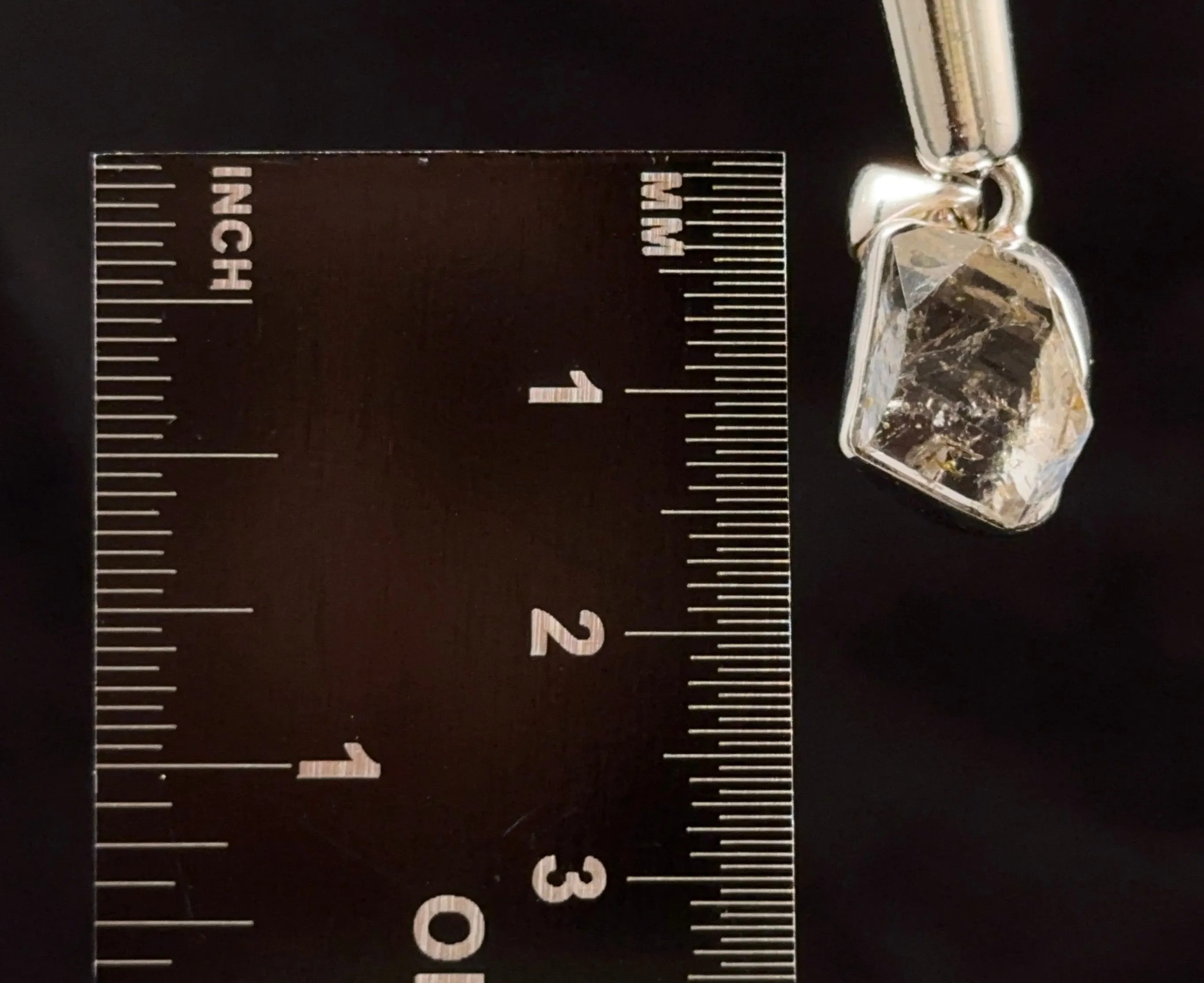 Petroleum included Pakimer Diamond Pendant - Pakistan - Natural Petroleum Pakimer Quartz Fluorescent Pendant, 53793