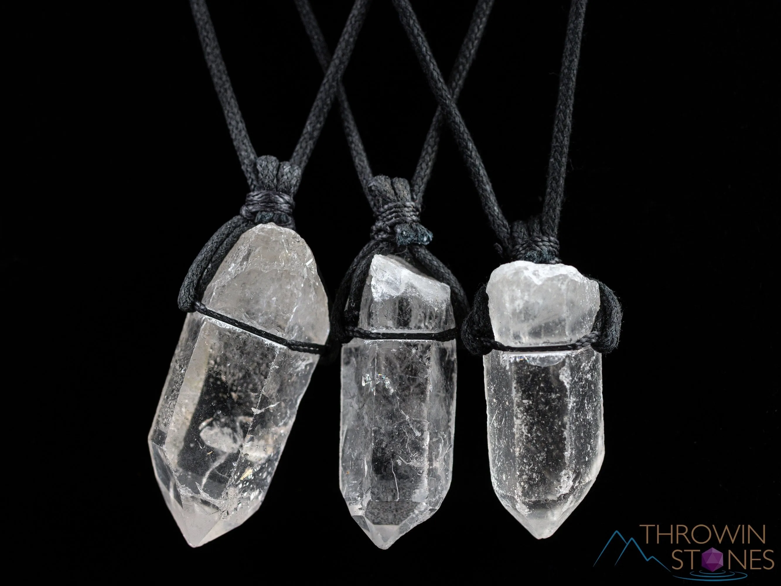 Raw CLEAR QUARTZ Crystal Necklace - Crystal Points, Pendant Necklace, Handmade Jewelry, Healing Crystals and Stones, E0930