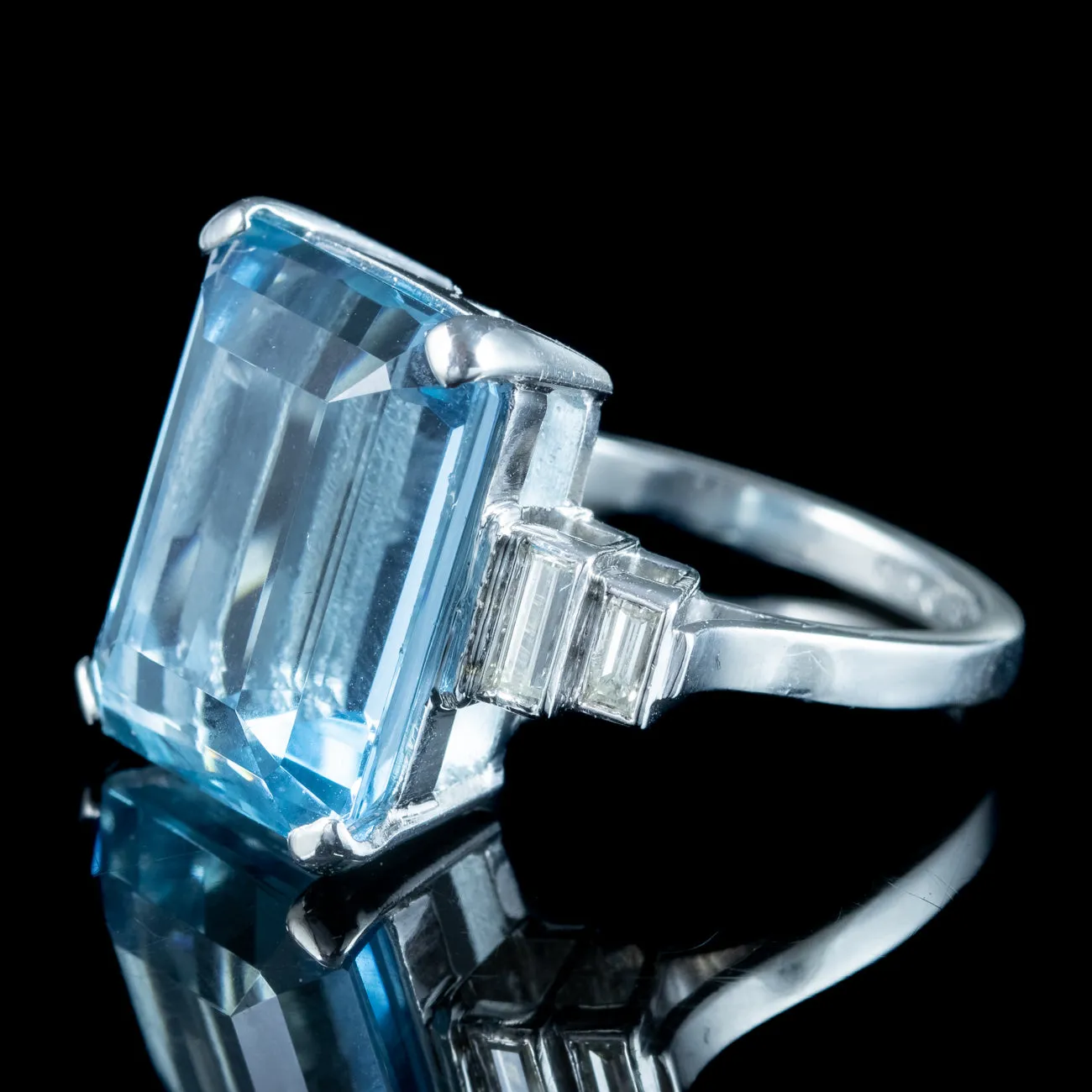 Vintage Aquamarine Diamond Cocktail Ring 8ct Aqua